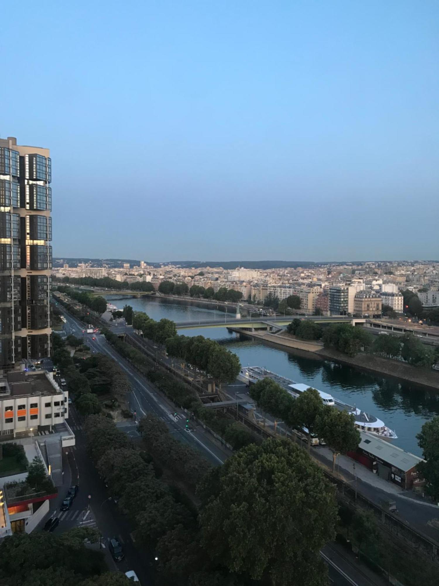 Unique Luxury Parisian Panorama High-rise By The Eiffel Tower Appartement Parijs