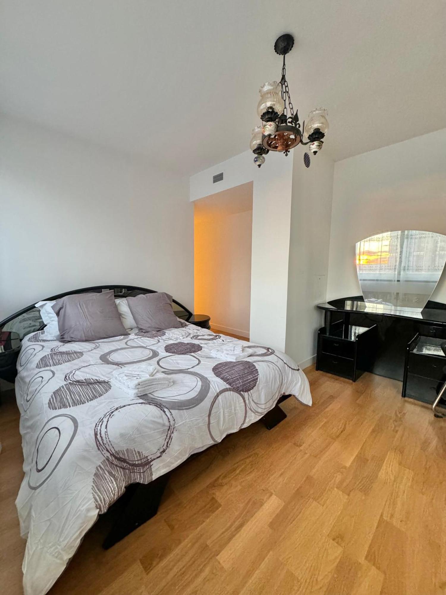 Unique Luxury Parisian Panorama High-rise By The Eiffel Tower * Paris